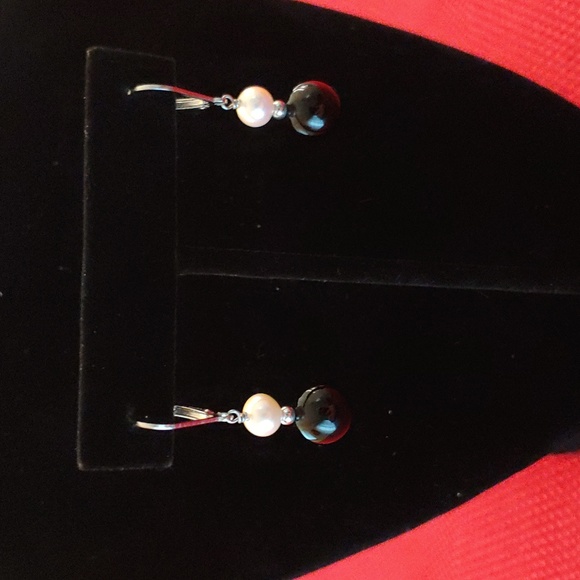 925 sterling black onyx and pearl +one extra earring - Picture 3 of 5